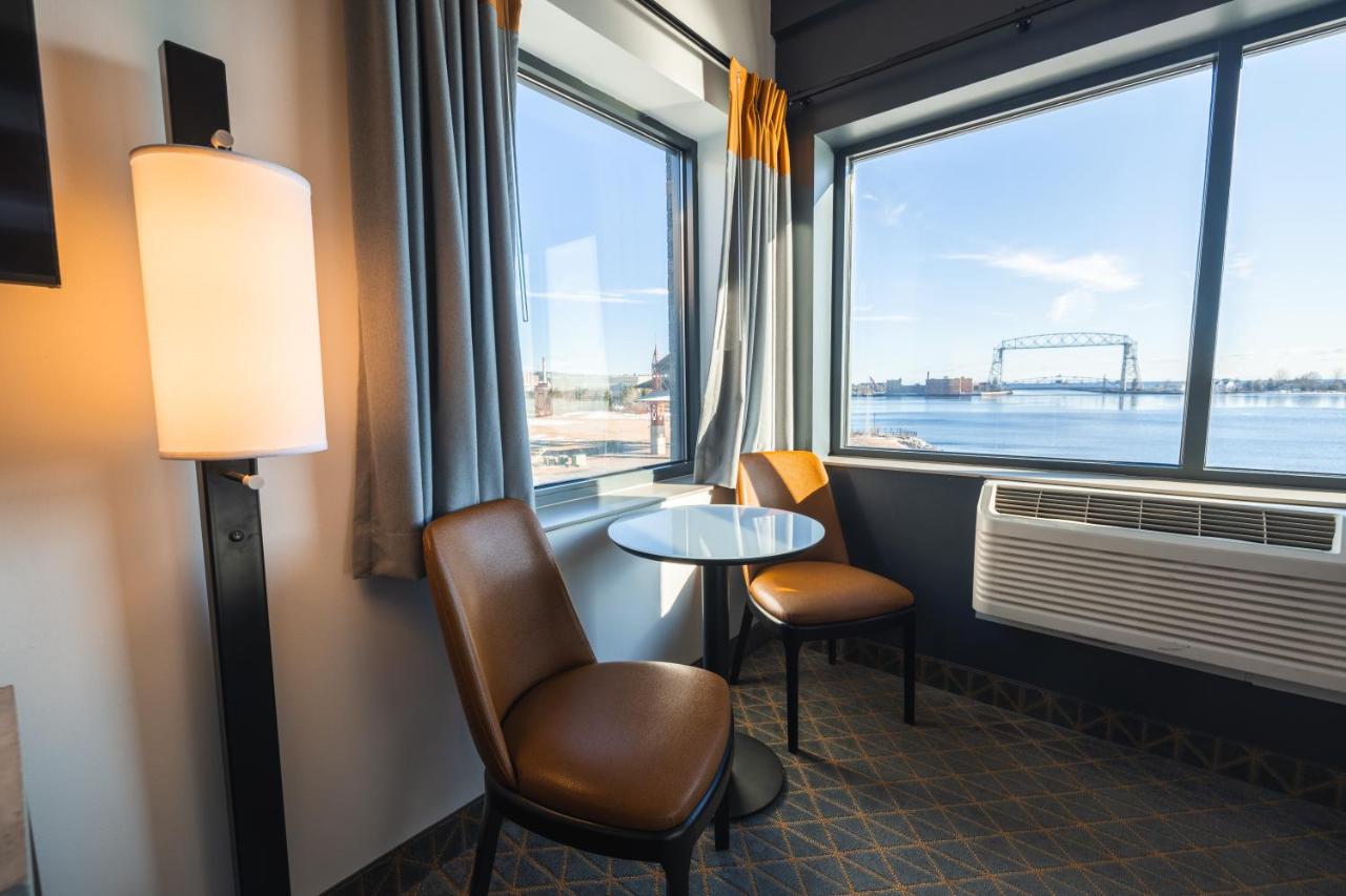 King Mini Suite at Pier B Resort