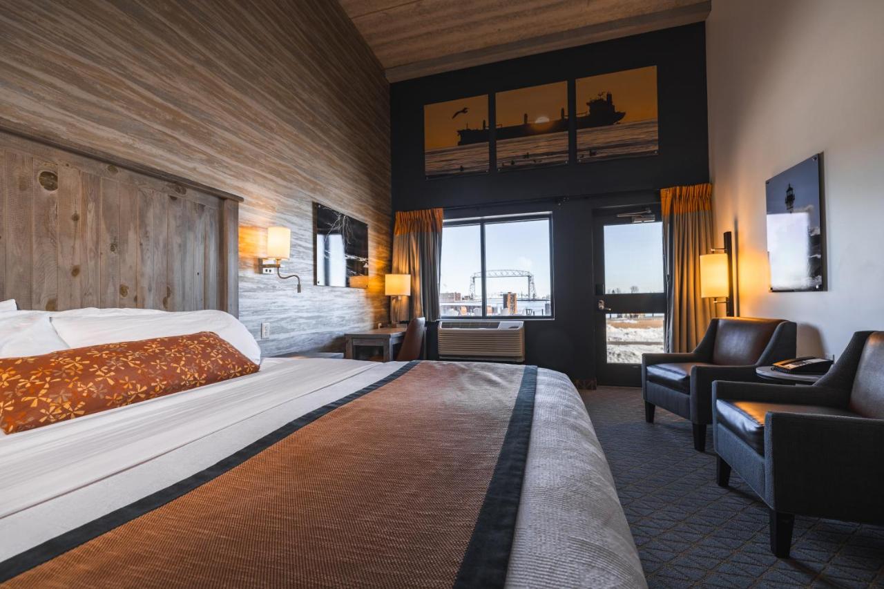 King Room with Patio and Harbor view at Pier B Resort