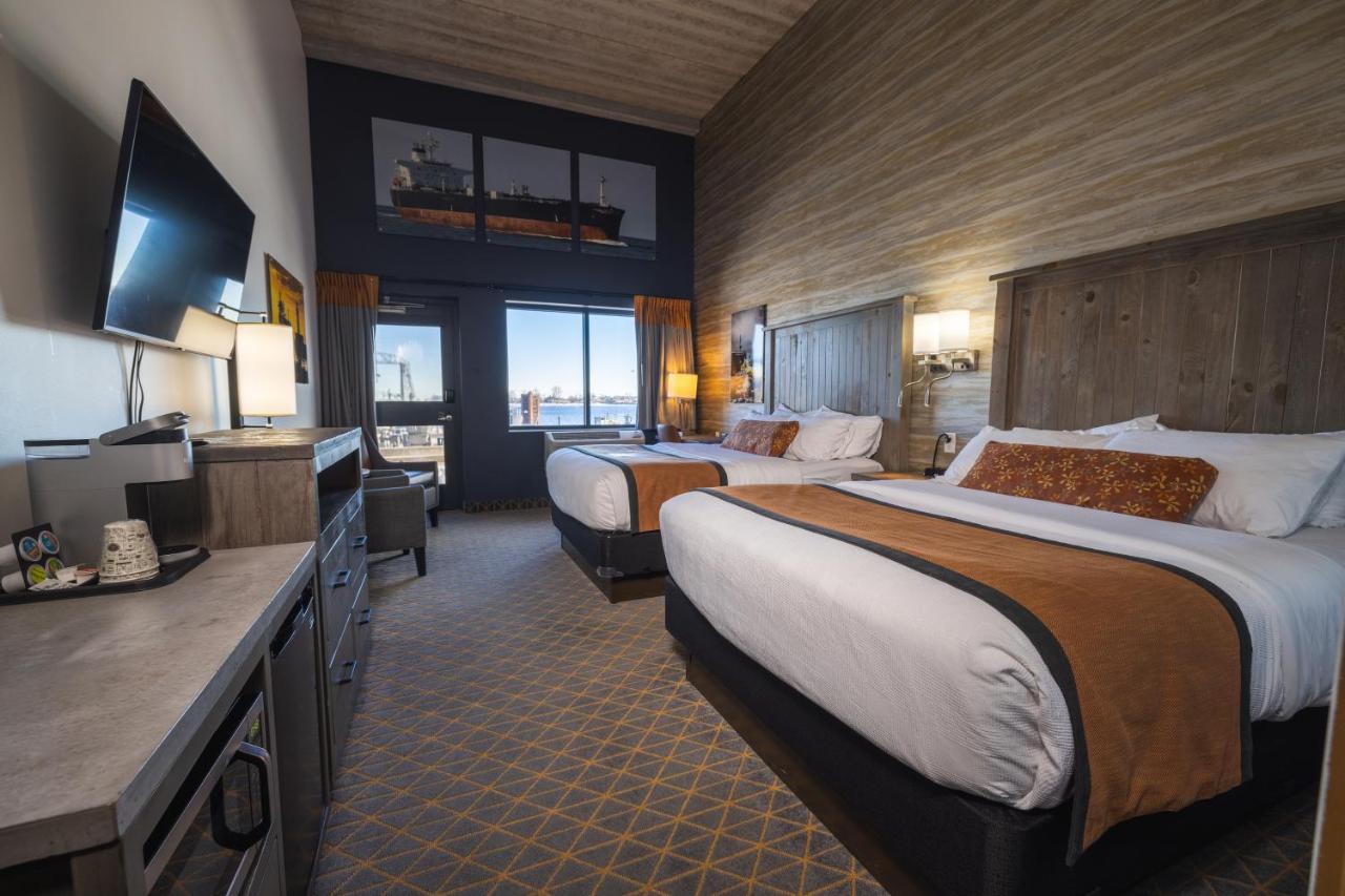 Queen Room with Two Queen Beds and Patio at Pier B Resort