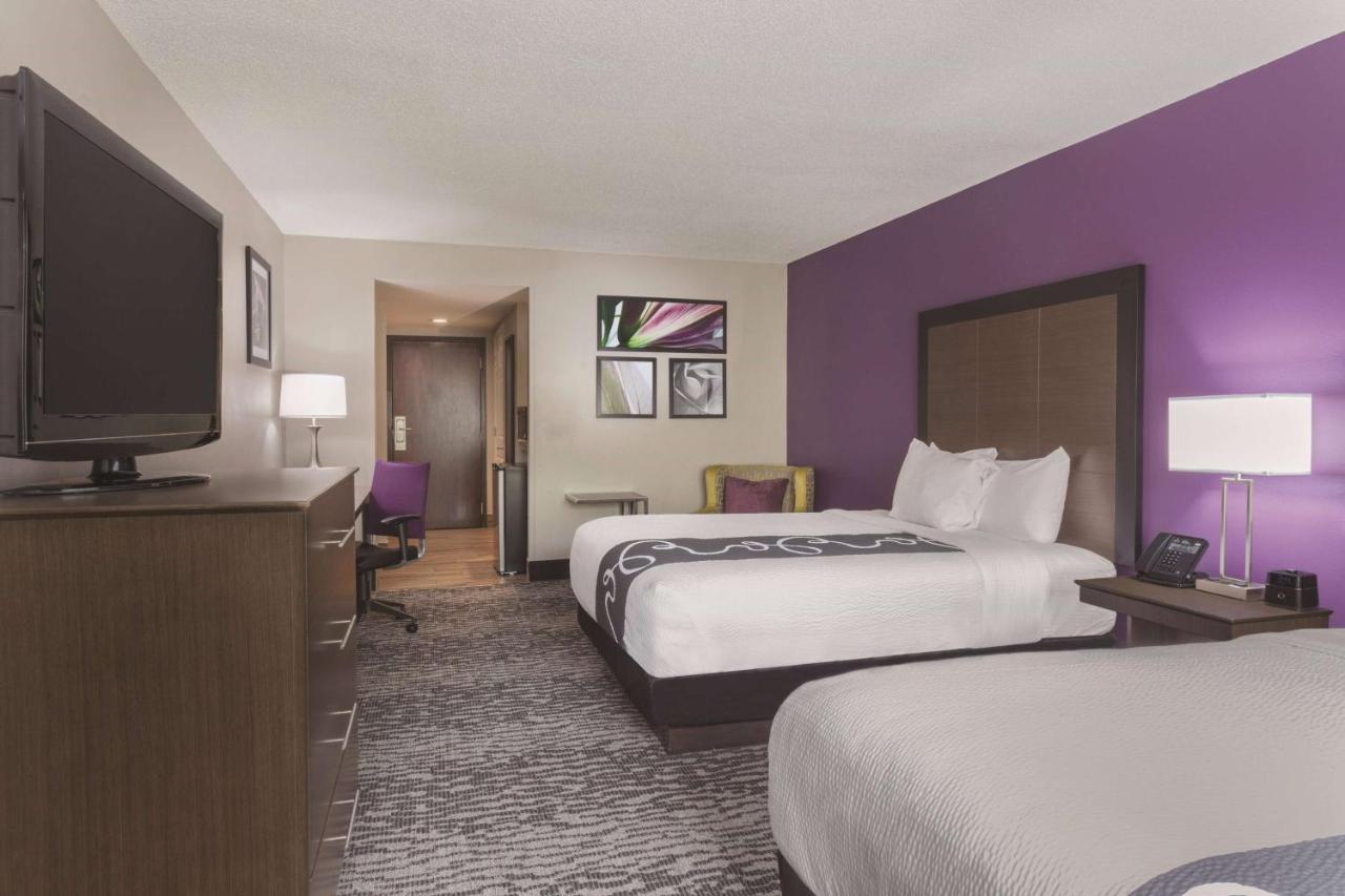 Queen Room with Two Queen Beds - Mobility Access/Non-Smoking at La Quinta Inn & Suites by Wyndham Columbus North