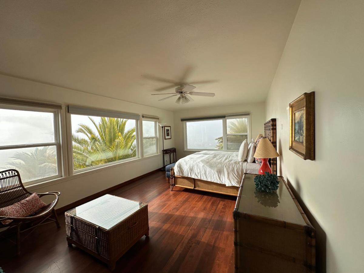 | Banning House of Two Harbors