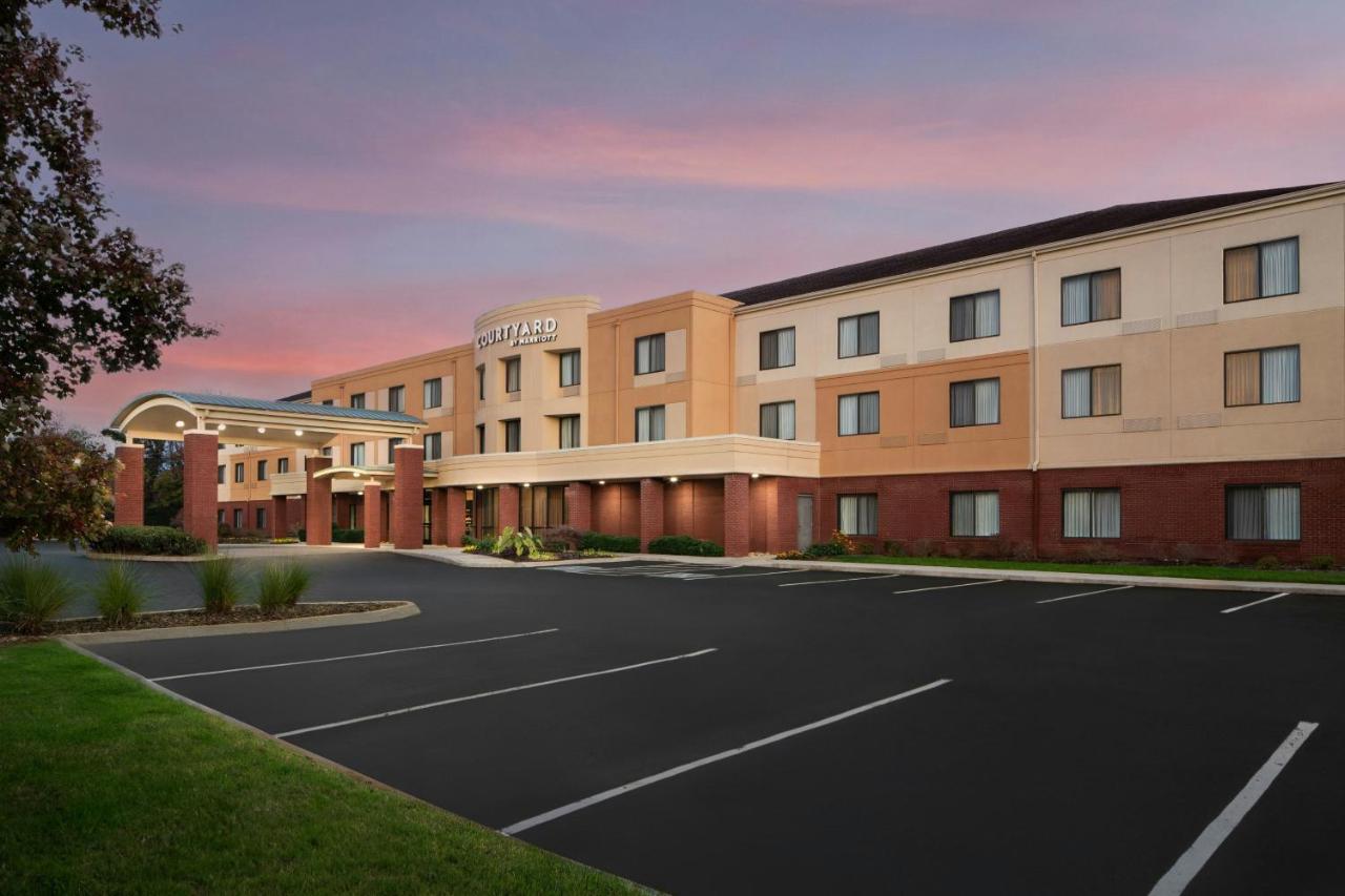 | Courtyard by Marriott Knoxville Airport Alcoa