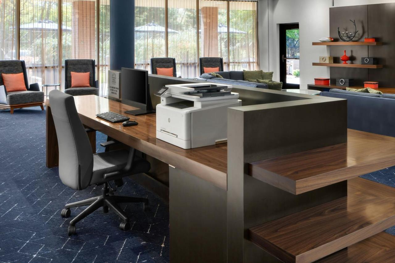| Courtyard by Marriott Knoxville Airport Alcoa