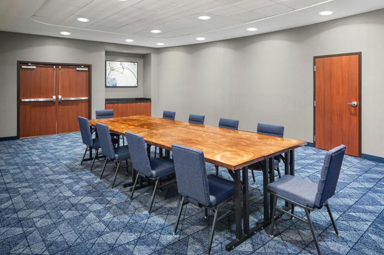 | Courtyard by Marriott Knoxville Airport Alcoa