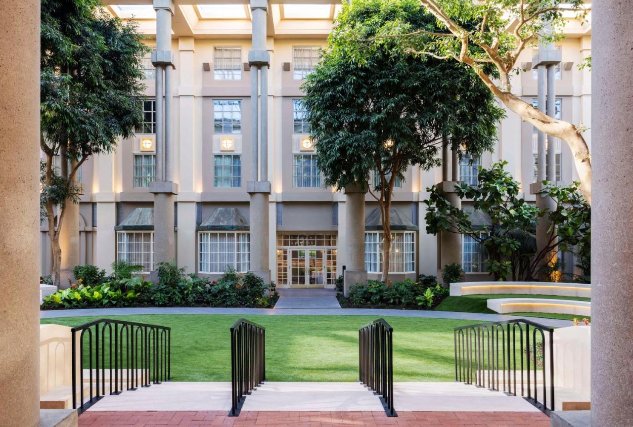 | Hyatt Regency Greenwich