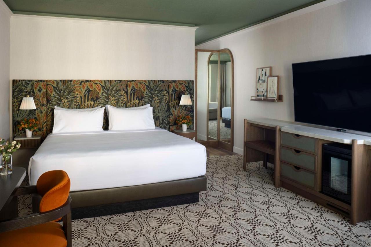 | Hyatt Regency Greenwich