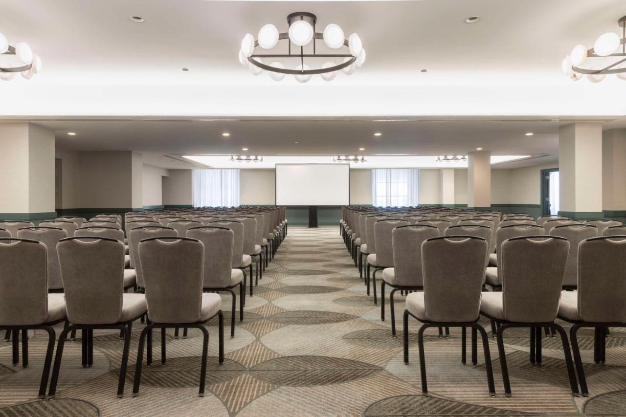 | Hyatt Regency Greenwich