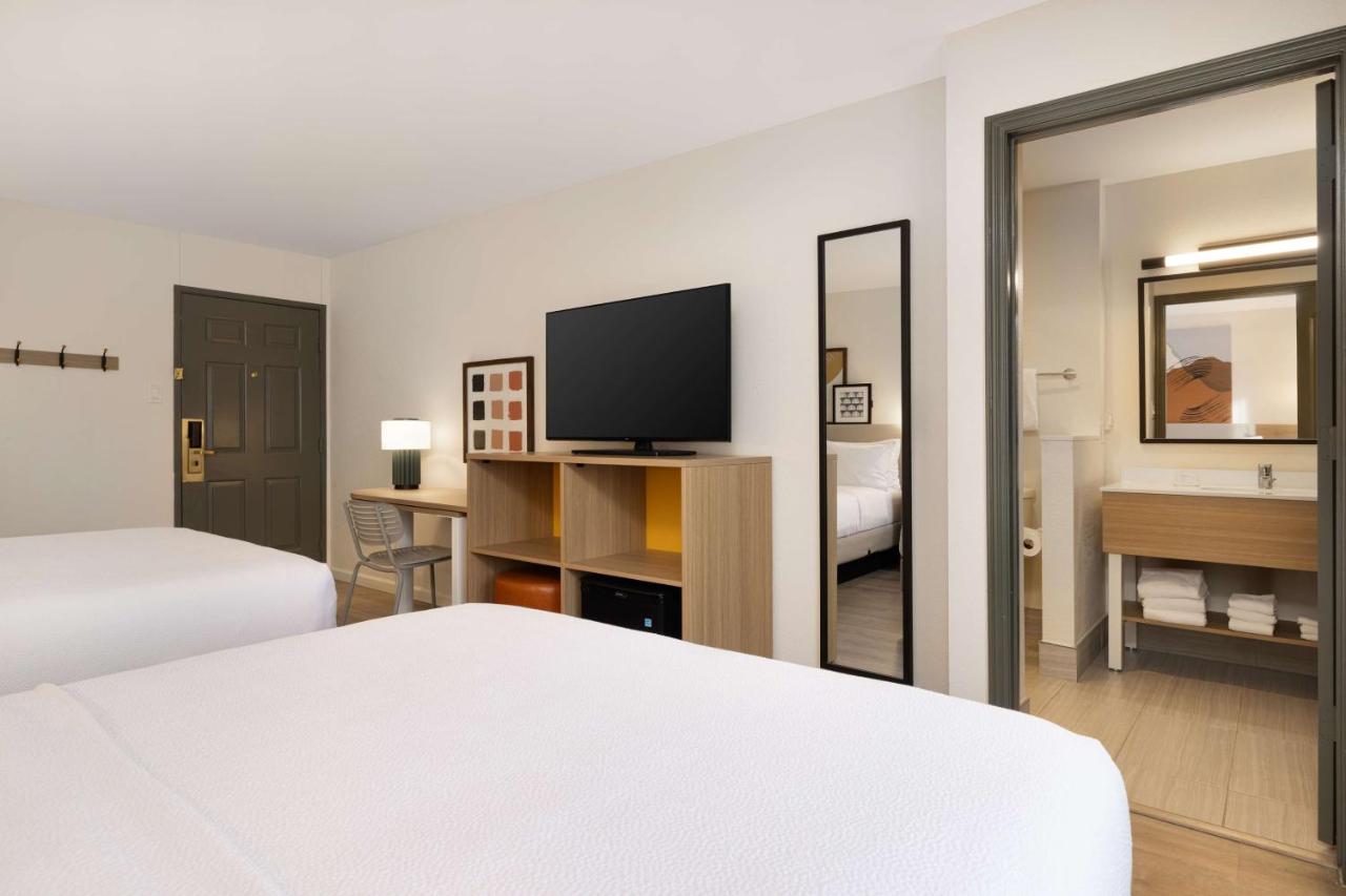 | Baymont by Wyndham Rock Springs