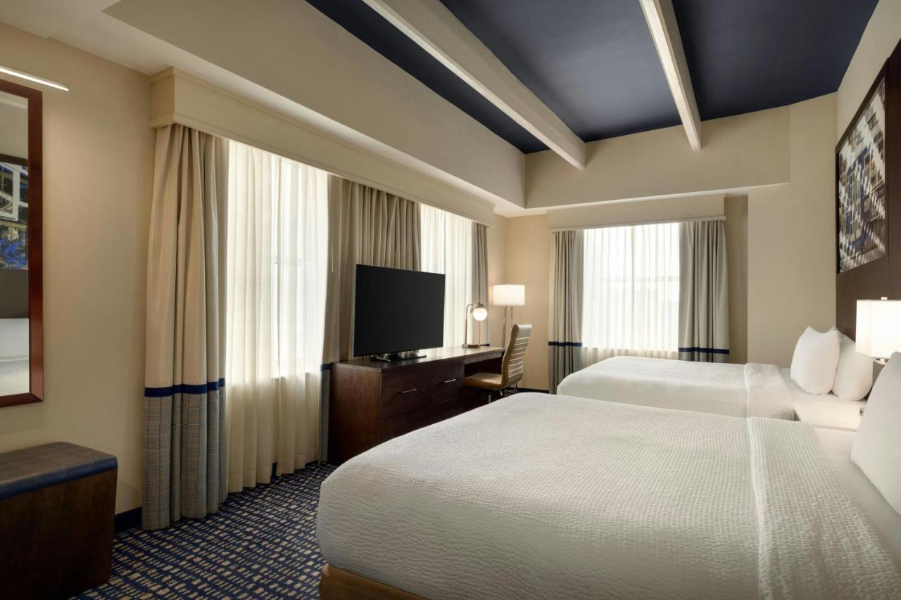 | Fairfield Inn & Suites by Marriott New Orleans Downtown/French Quarter Area