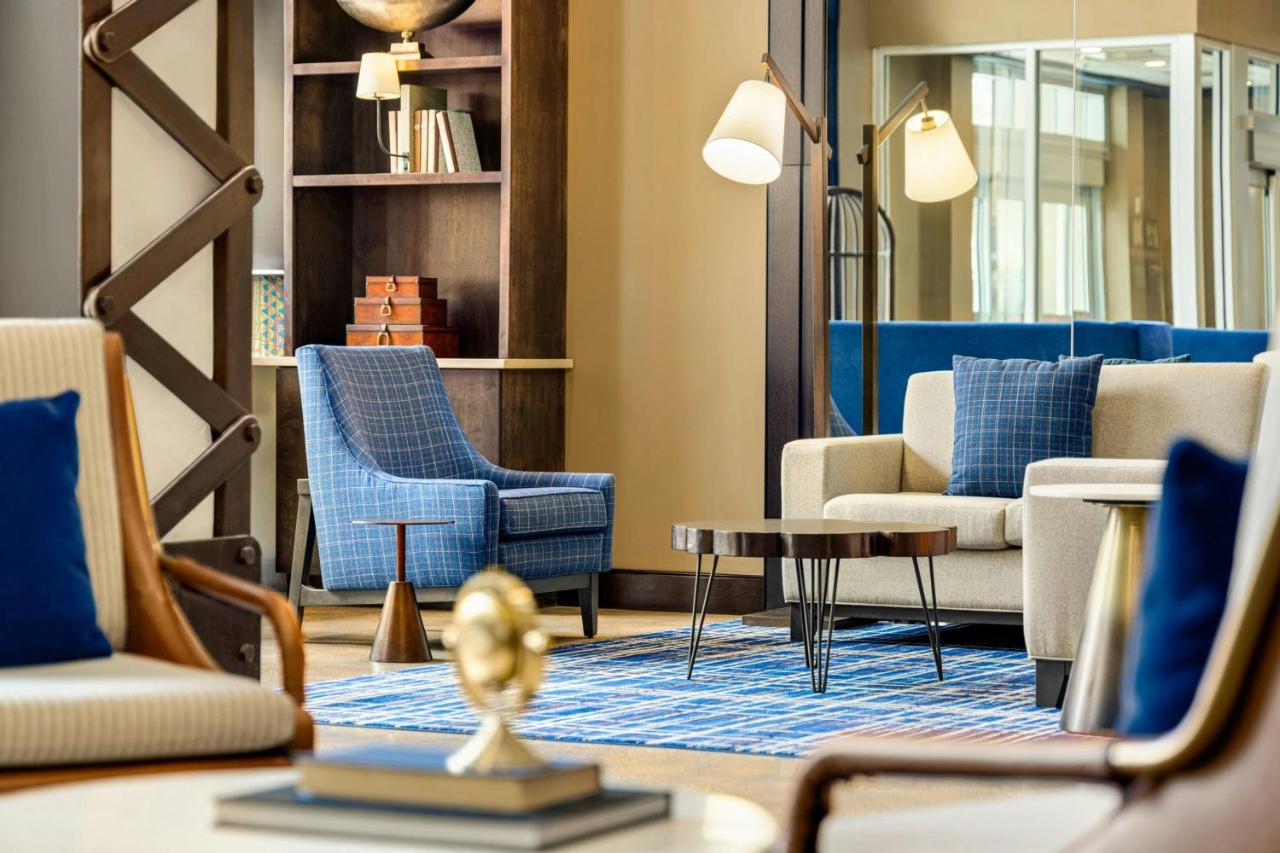 | Fairfield Inn & Suites by Marriott New Orleans Downtown/French Quarter Area