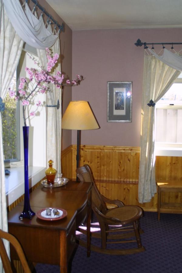  | Arden Forest Inn
