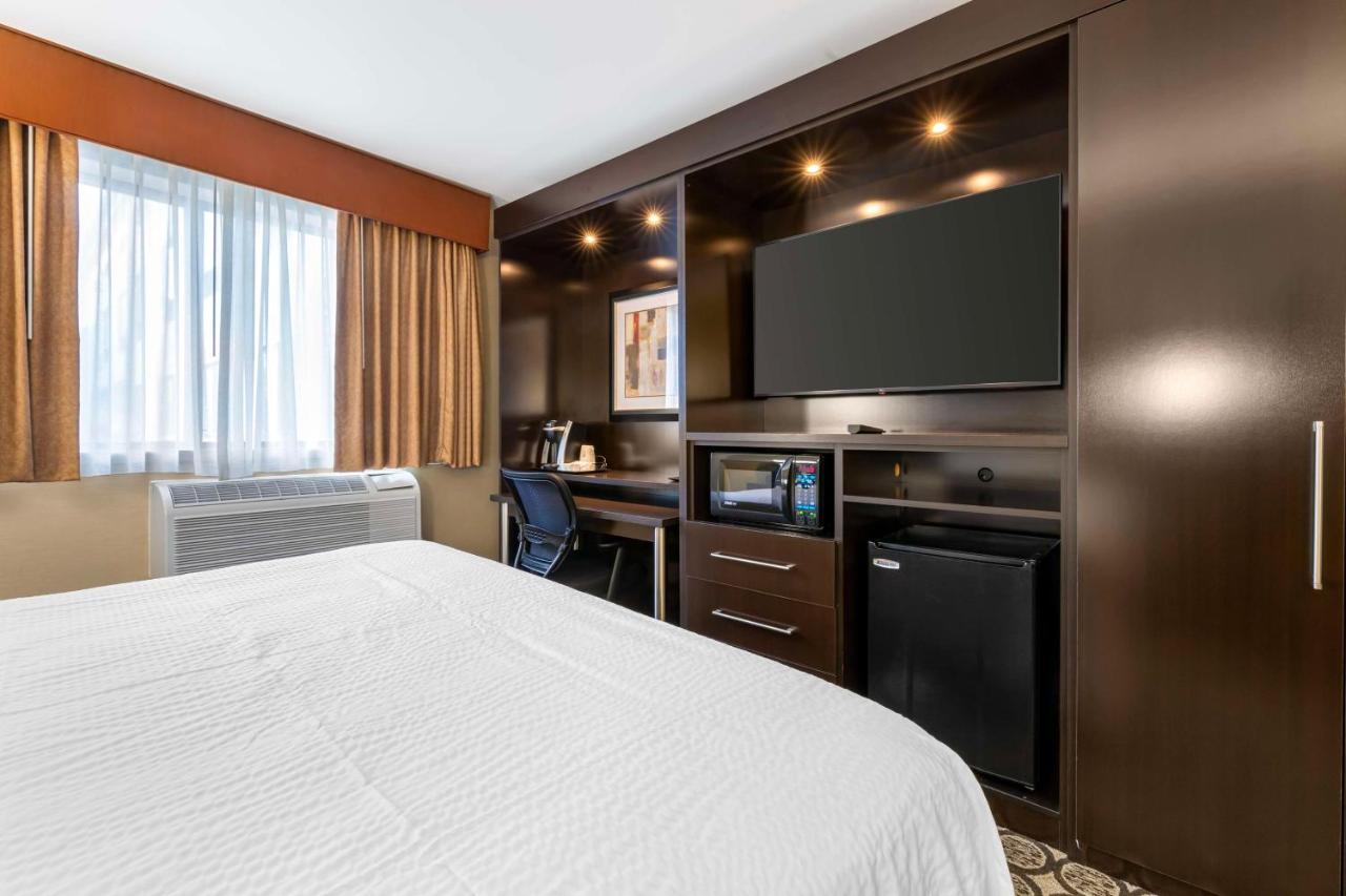 | Best Western Plus InnTowner Madison
