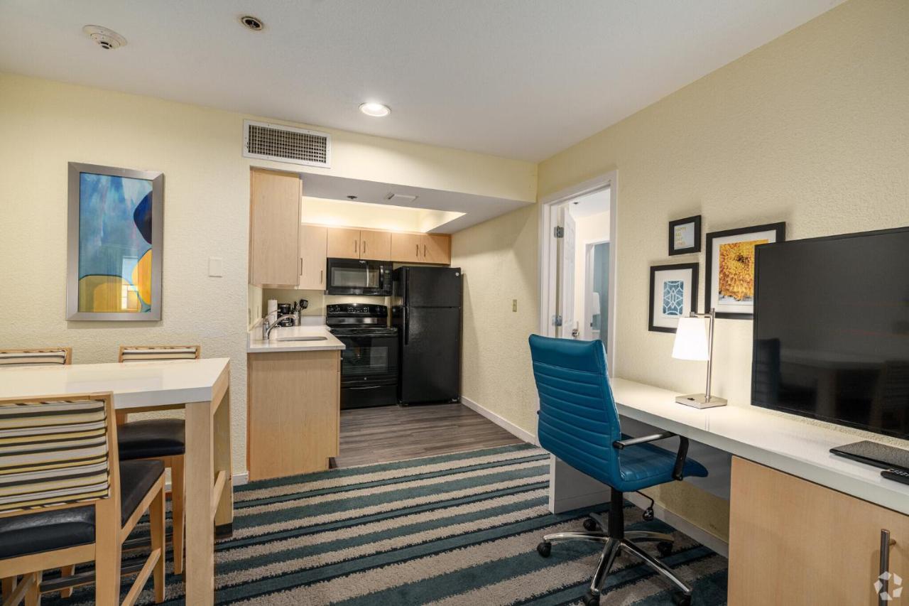 | Sonesta ES Suites Philadelphia Malvern