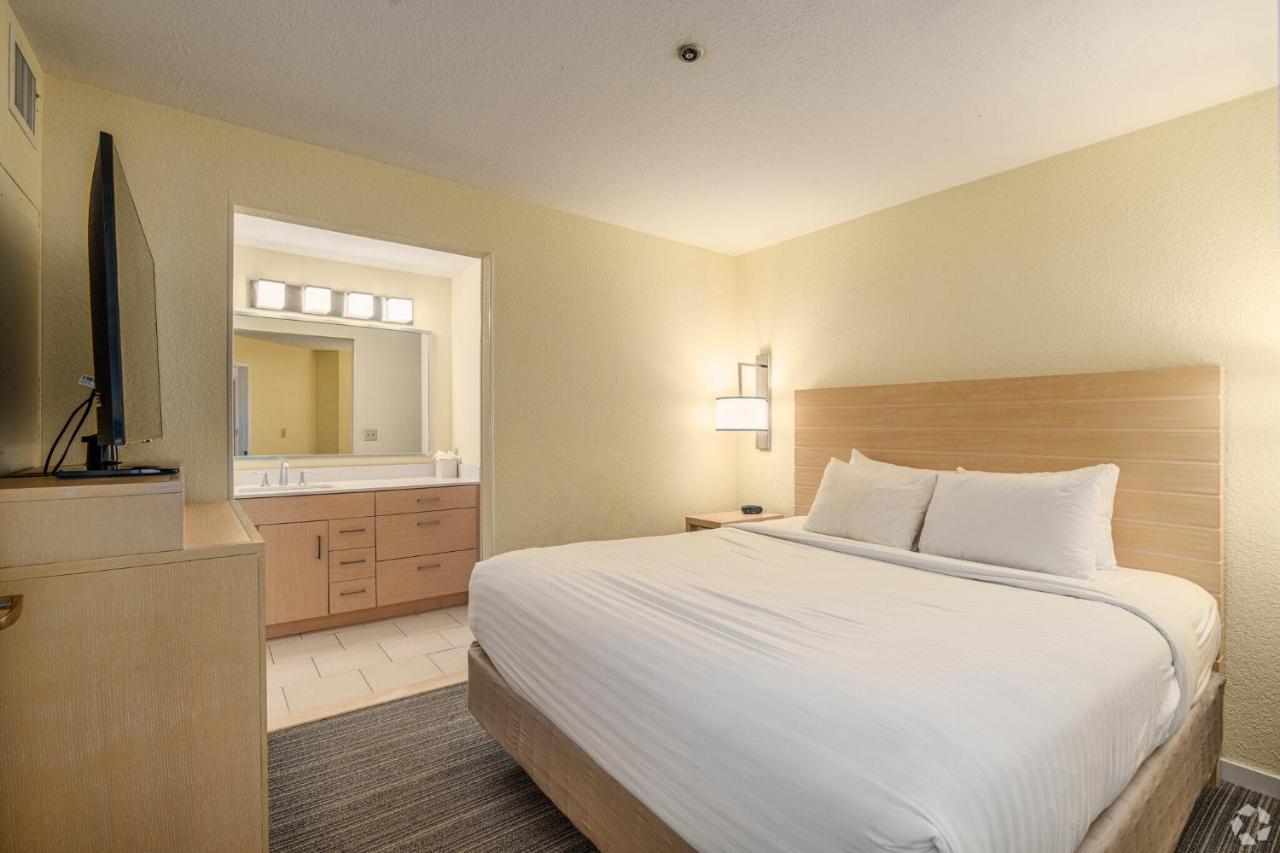 | Sonesta ES Suites Philadelphia Malvern