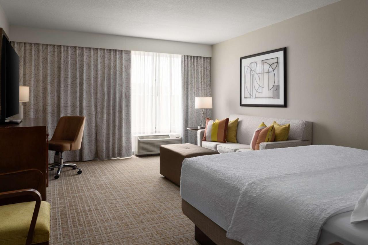 King Room with Sofa Bed - Non-Smoking at Hampton Inn & Suites Orlando/Downtown South - Medical Center