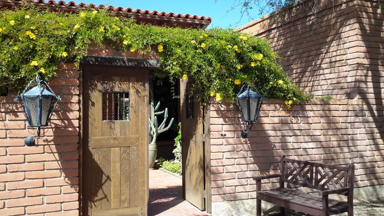 | Desert Trails Bed & Breakfast