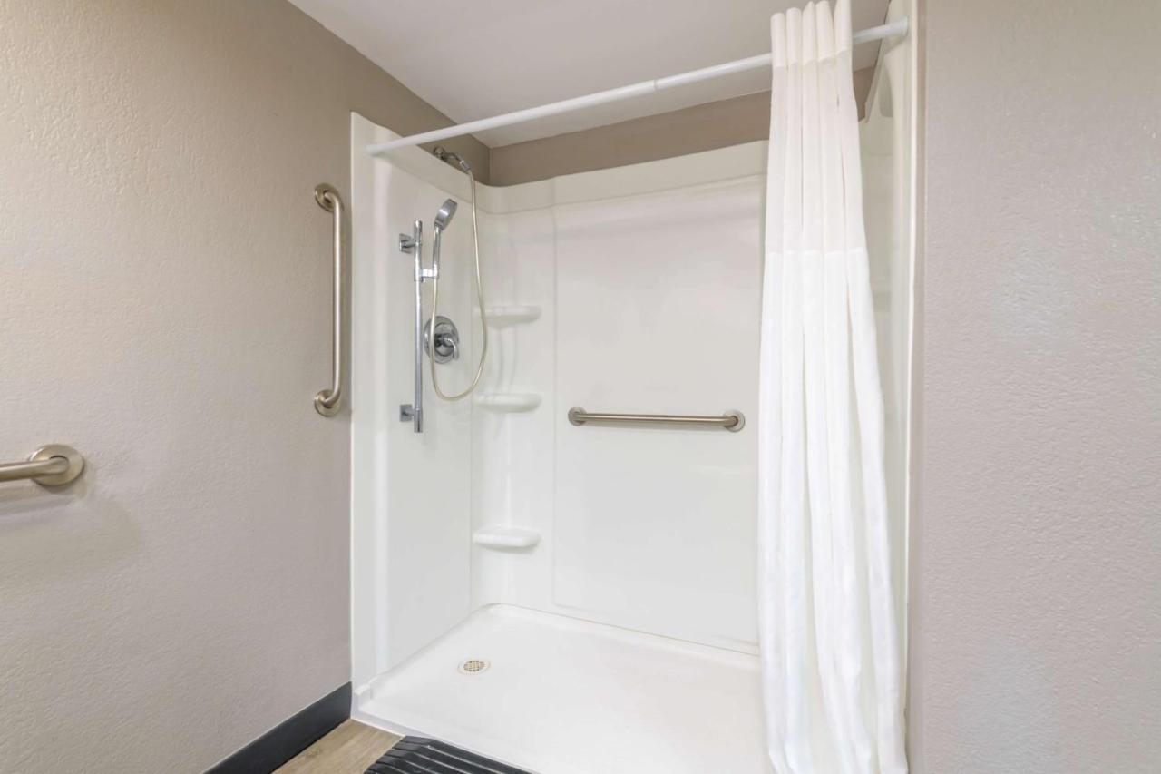 | Motel 6-Ocala, FL - Conference Center