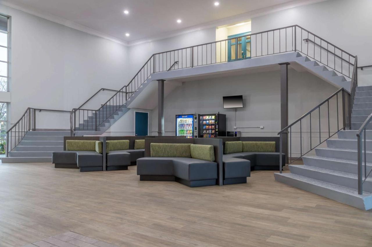 | Motel 6-Ocala, FL - Conference Center