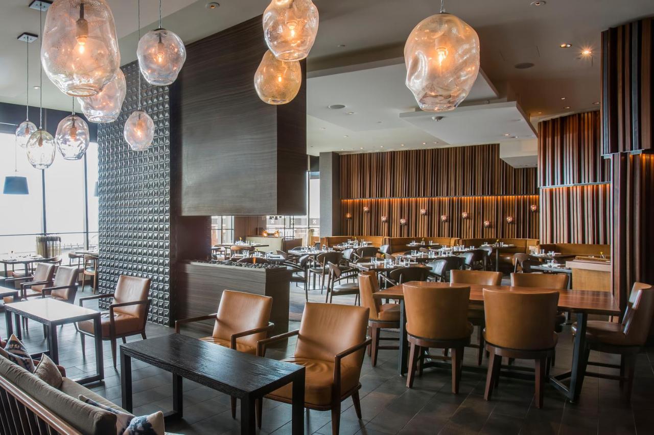 | Four Seasons Hotel Seattle