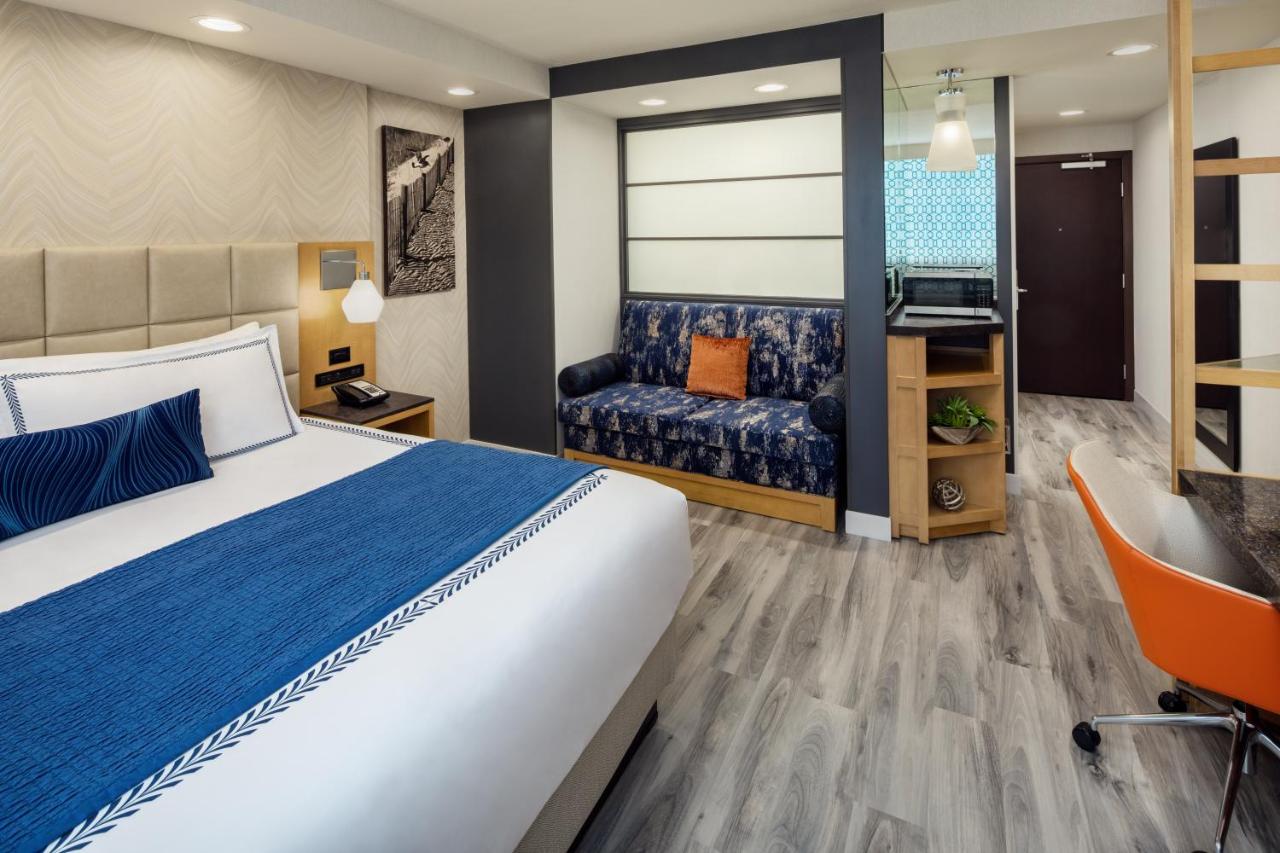 | The Hotel at Arundel Preserve