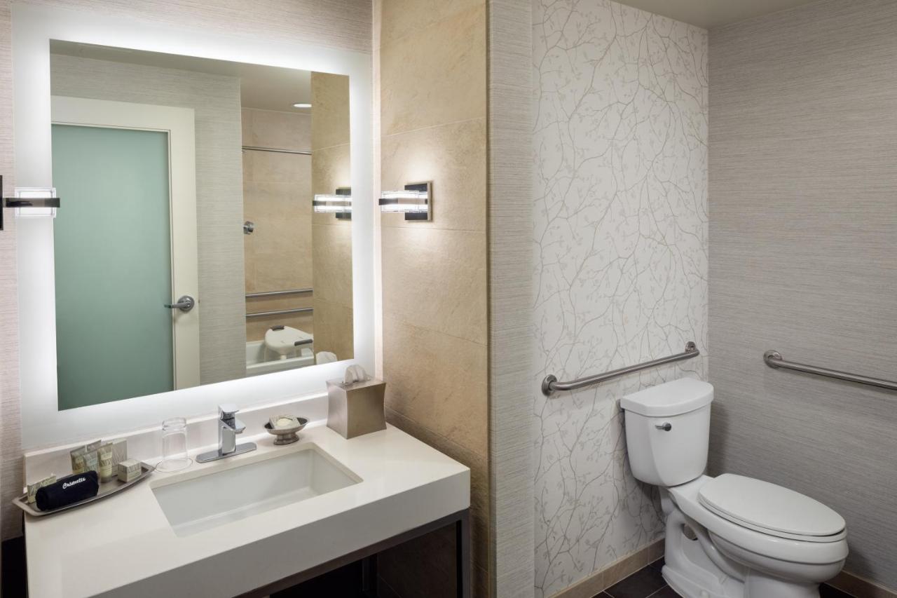 | The Hotel at Arundel Preserve