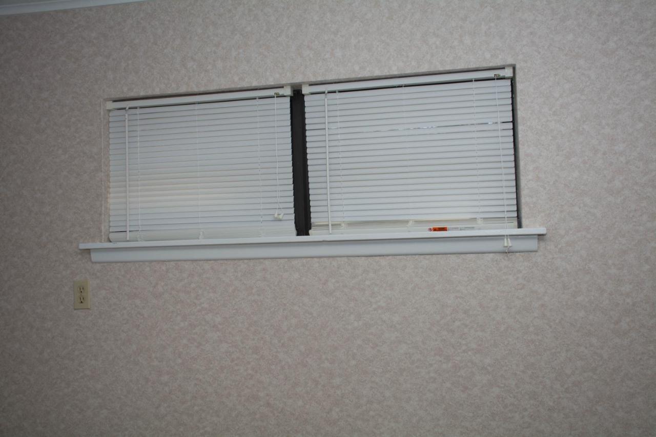 | Atlantic Inn and Suites - Wall Township