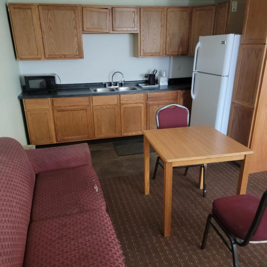 2 Double Beds, Studio Suite, Kitchenette, Non-Smoking at Days Inn by Wyndham Fort Dodge