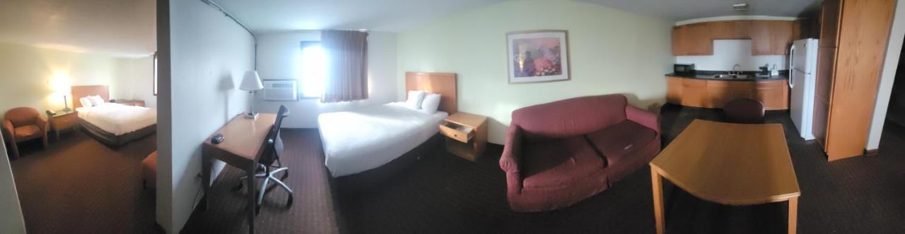 2 Double Beds, Studio Suite, Kitchenette, Non-Smoking at Days Inn by Wyndham Fort Dodge