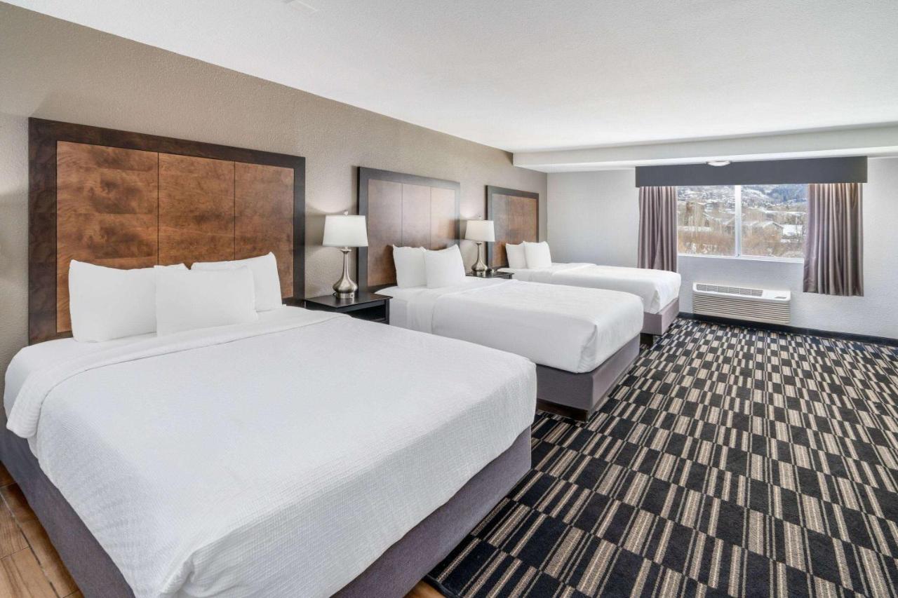 3 Queen Beds, Sofa Bed, Non-Smoking at La Quinta Inn by Wyndham Steamboat Springs
