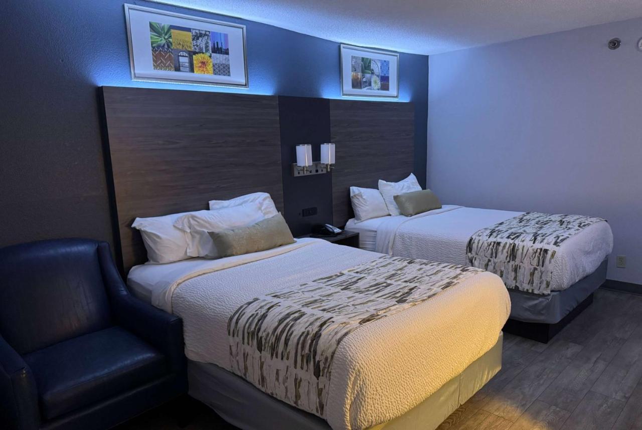 Double Room with Two Double Beds - Non-Smoking at Baymont By Wyndham Dayton North