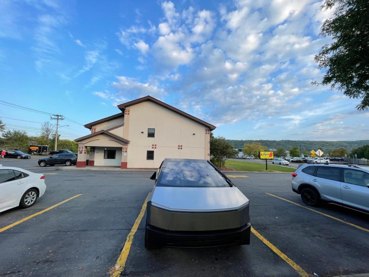  | Super 8 by Wyndham Ithaca