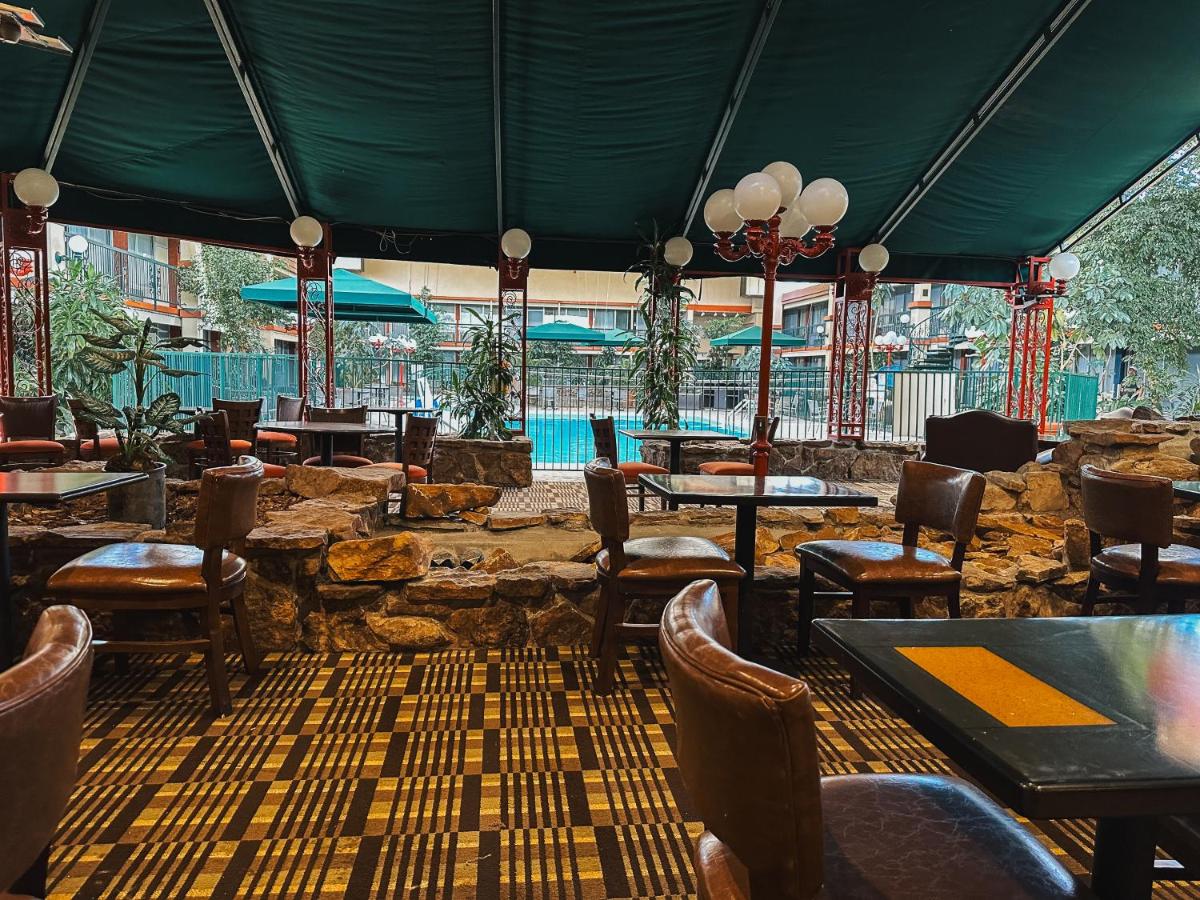 | Quality Inn & Suites Fort Collins