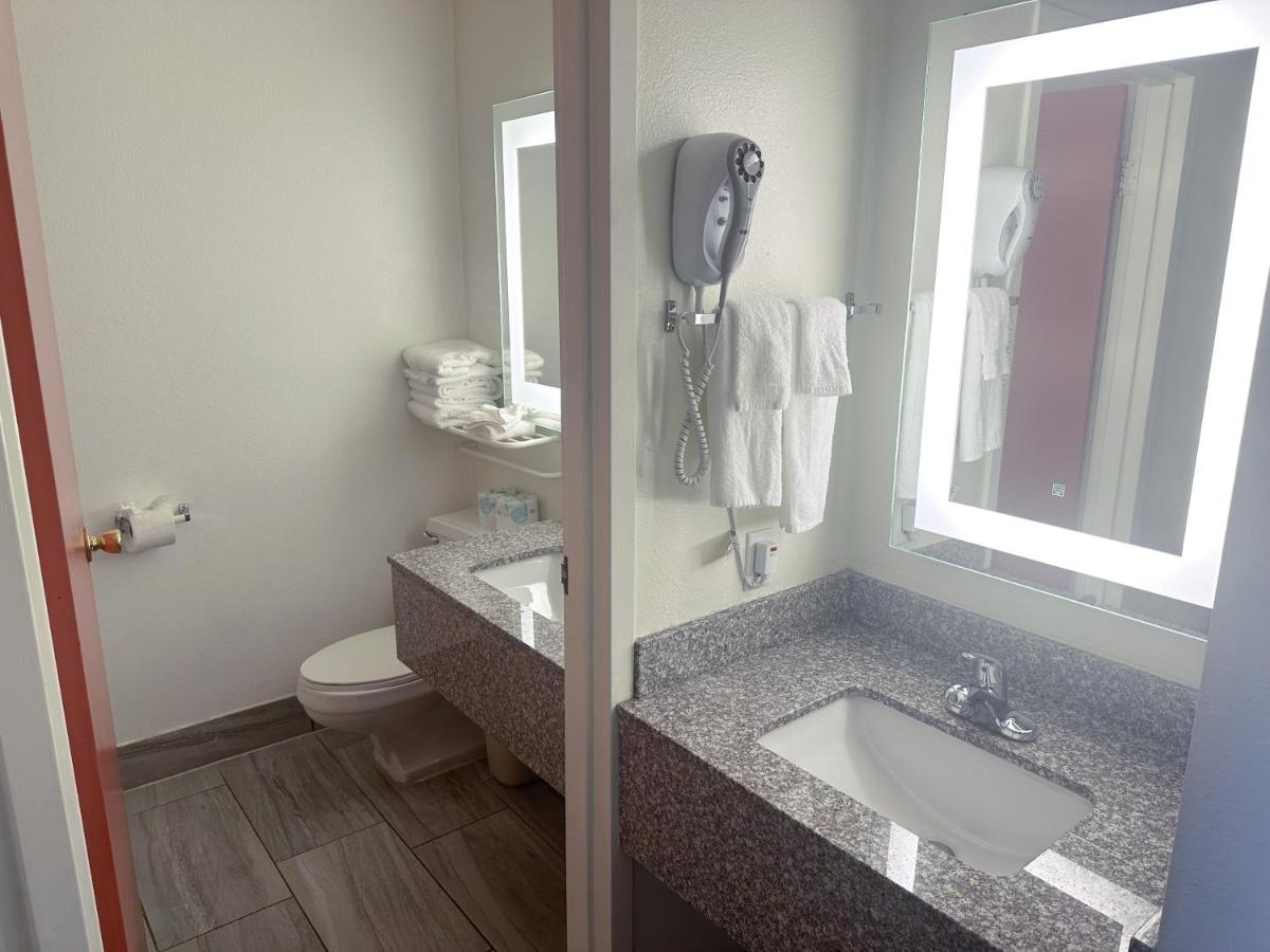 | Quality Inn & Suites Fort Collins