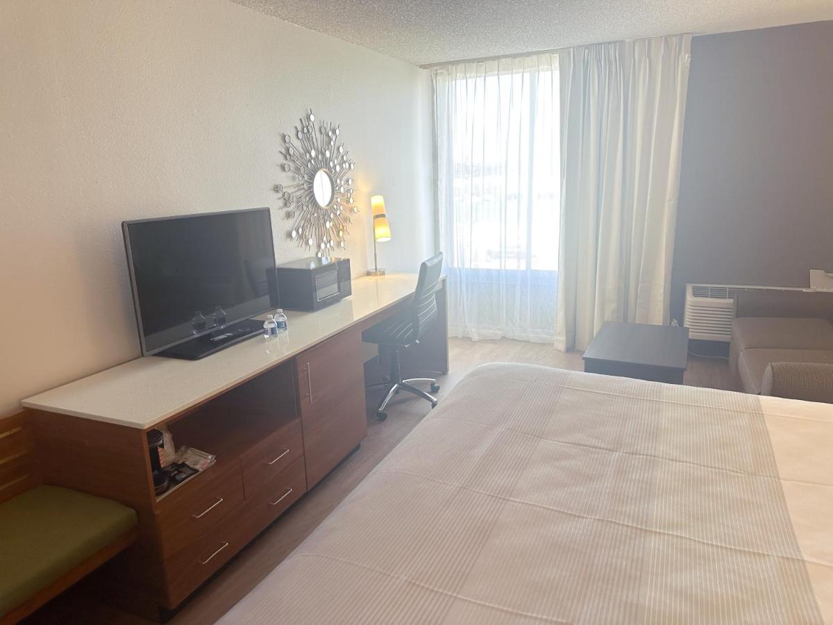 | Quality Inn & Suites Fort Collins