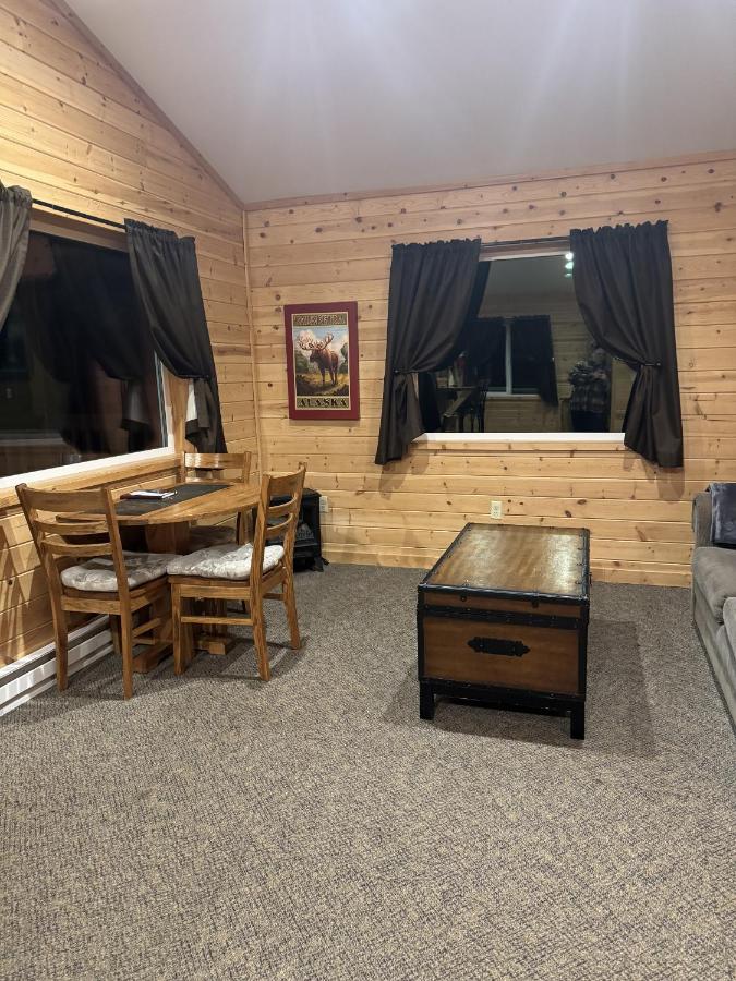 | Susitna River Lodging, Backwoods Cabins