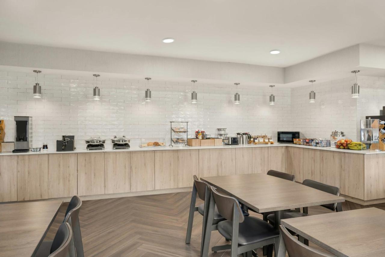  | Fairfield Inn & Suites Mt. Pleasant
