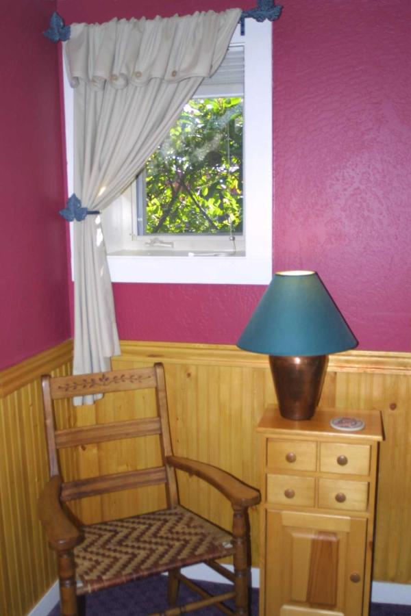  | Arden Forest Inn