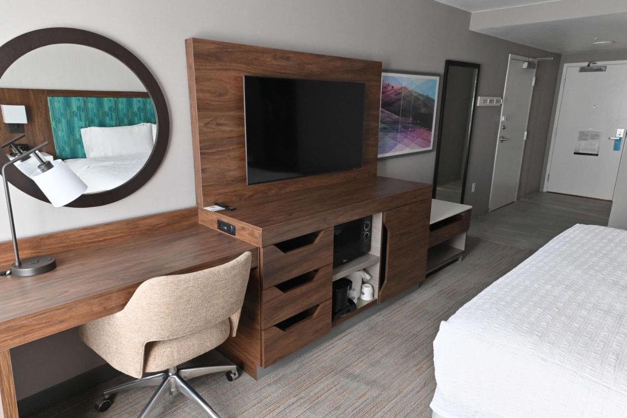 King Room - Disability Access at Hampton Inn Milpitas