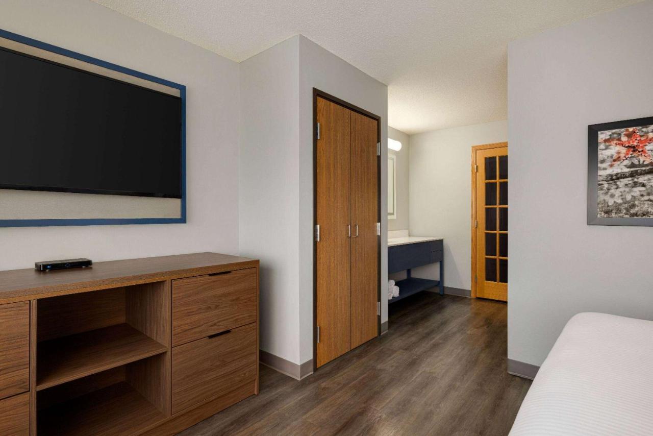 King Studio Suite - Non-Smoking at Americinn by Wyndham Lincoln South