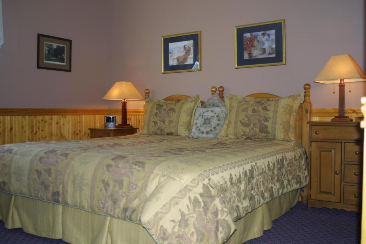  | Arden Forest Inn