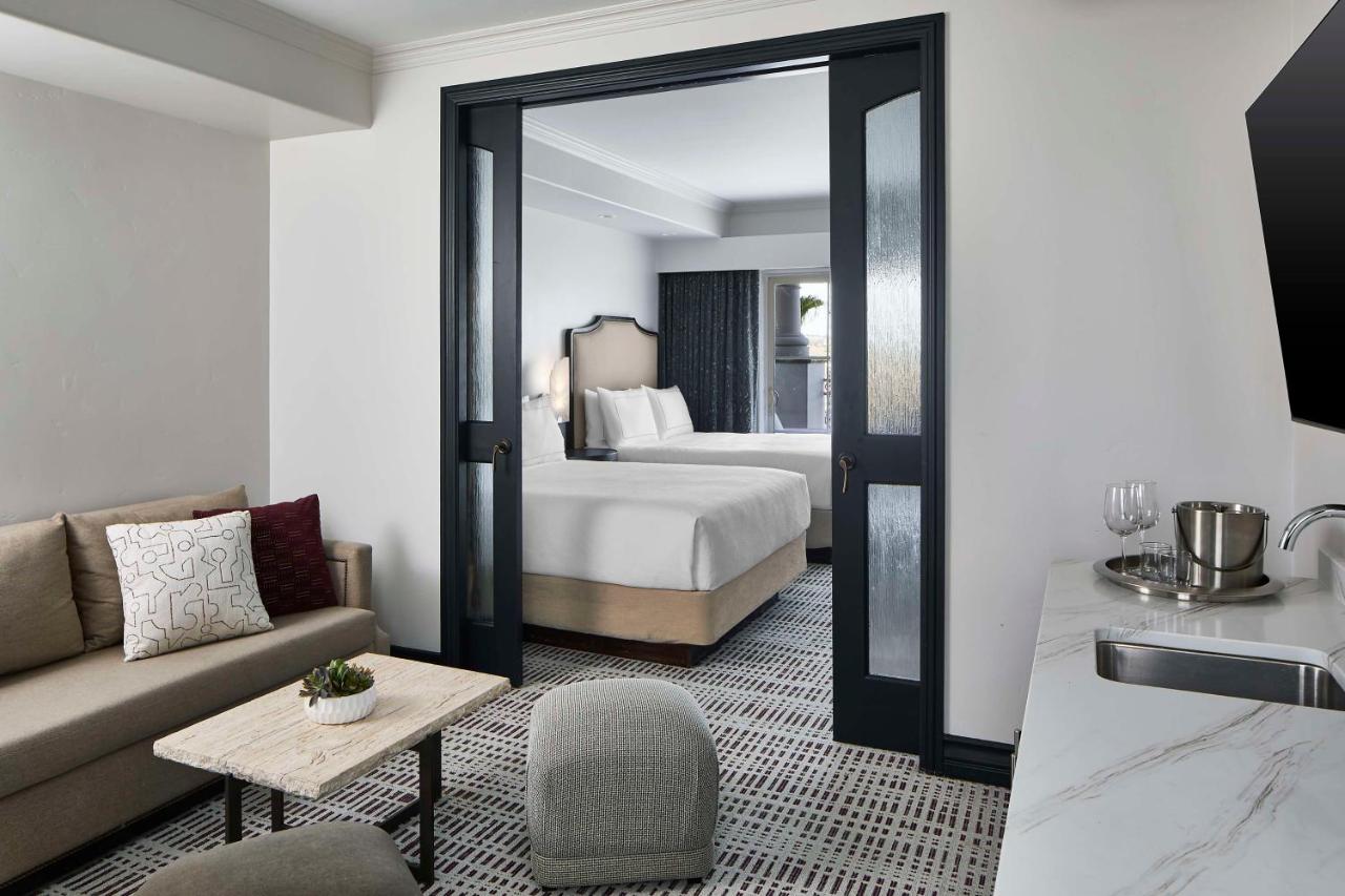  | La Bellasera Hotel & Suites