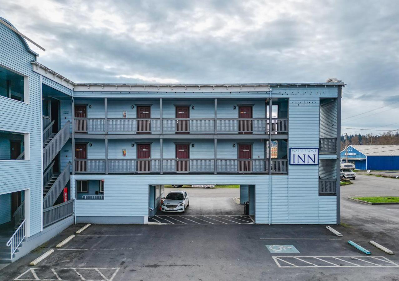 | Aladdin Motor Inn