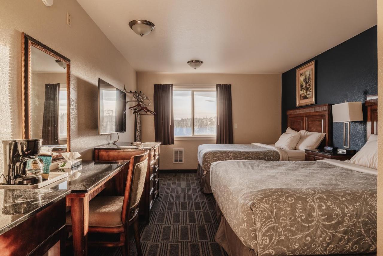 | Aladdin Motor Inn