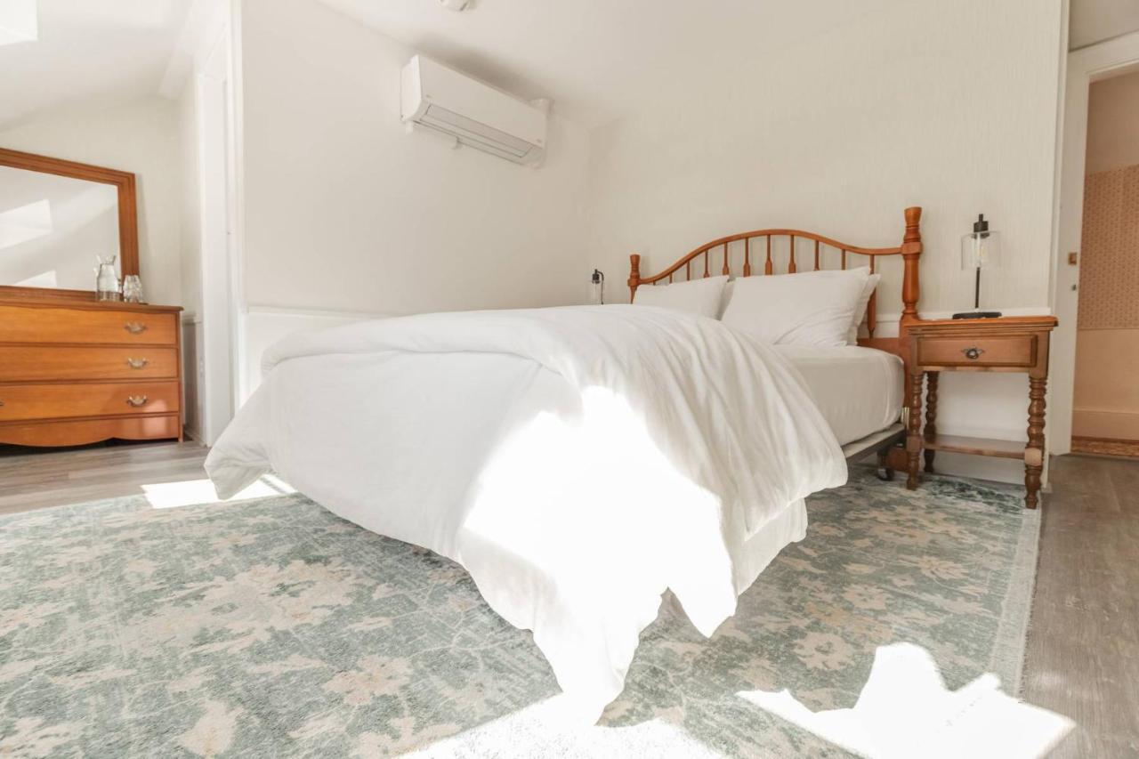 | Blue Bear inn