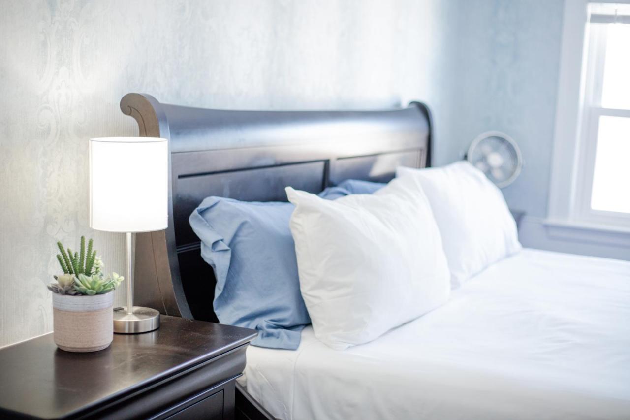 | Blue Bear inn
