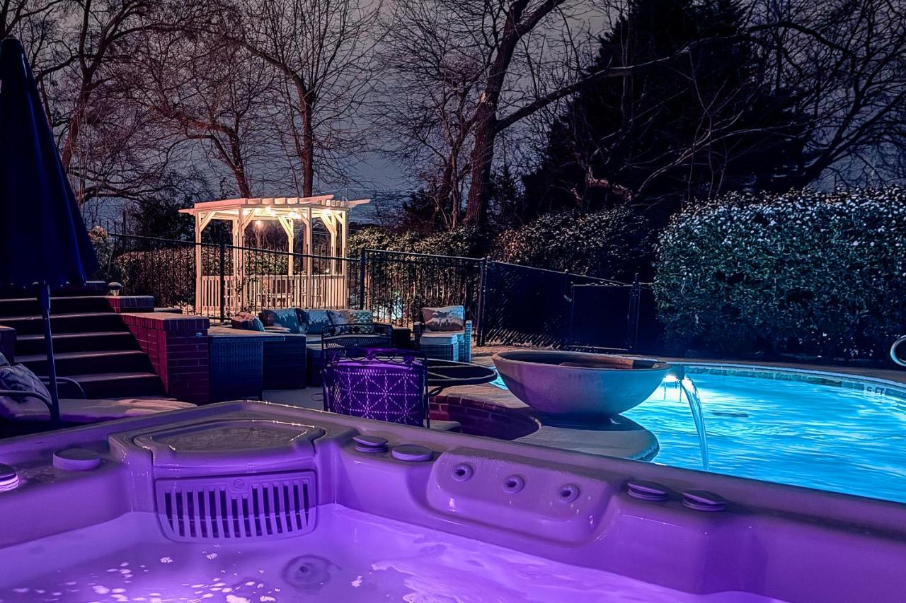  | Stone Mountain Manor