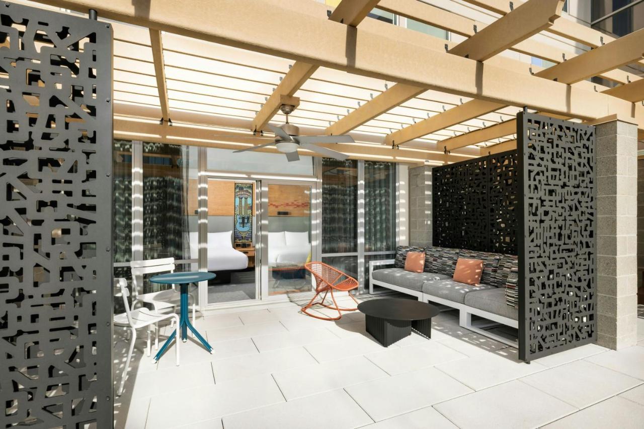 Queen Room with Two Queen Beds with Mountain view, Pool access, Poolside at Aloft by Marriott Asheville Downtown