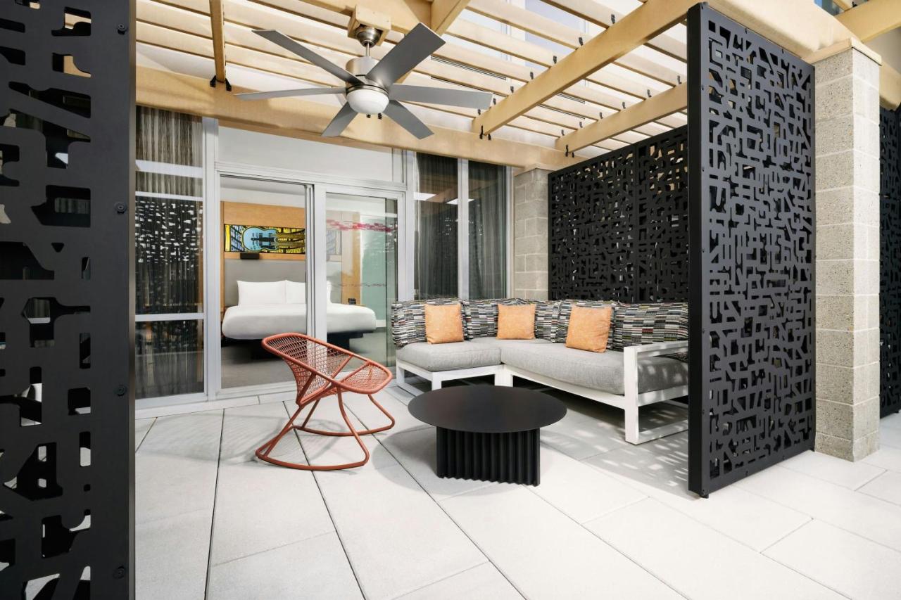 King Room with Mountain View and Pool Access at Aloft by Marriott Asheville Downtown