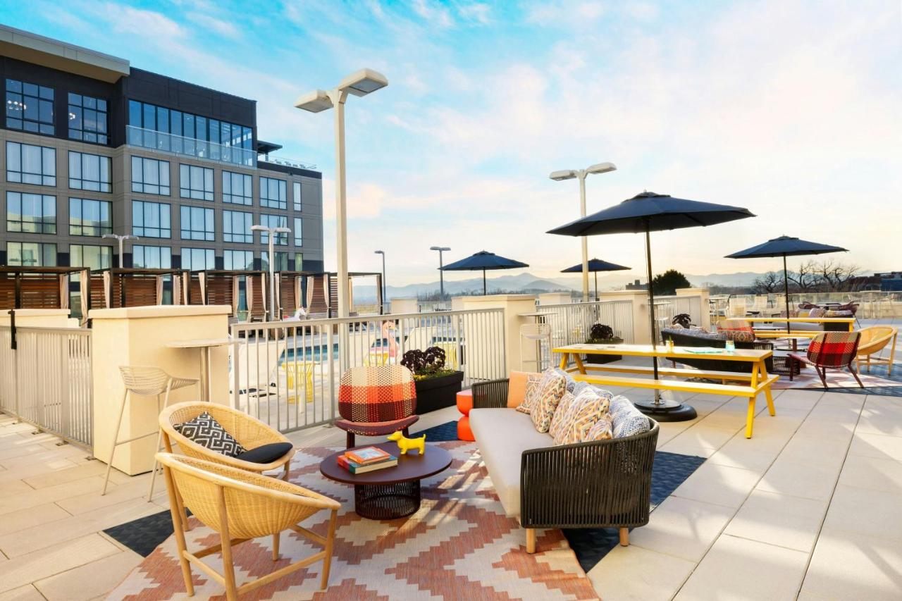 | Aloft Asheville Downtown