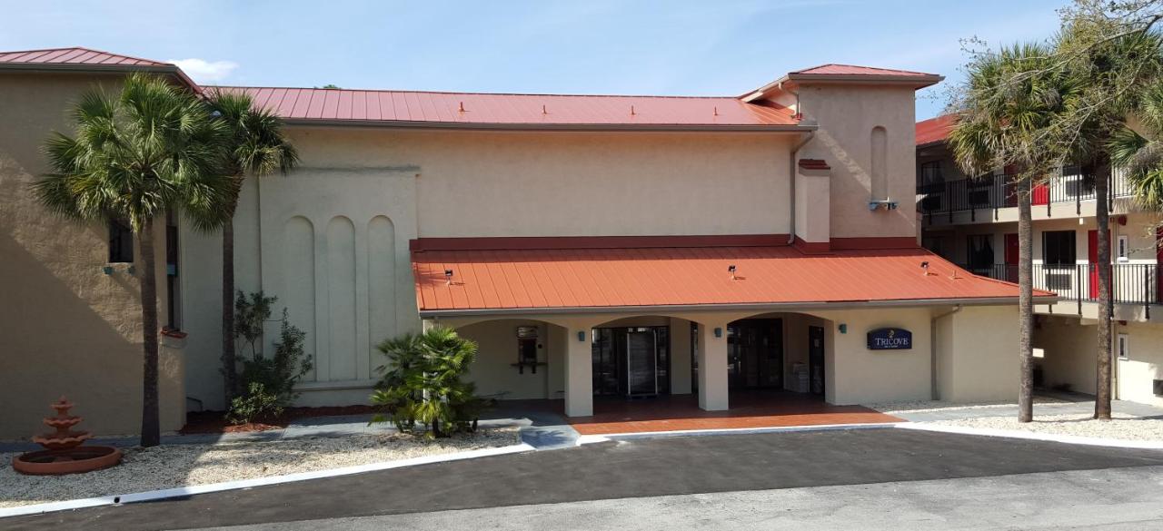  | Tricove Inn & Suites